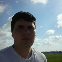 Denis Kolosov photo