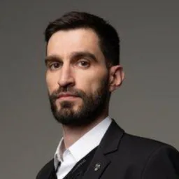 Juliu Pantia photo