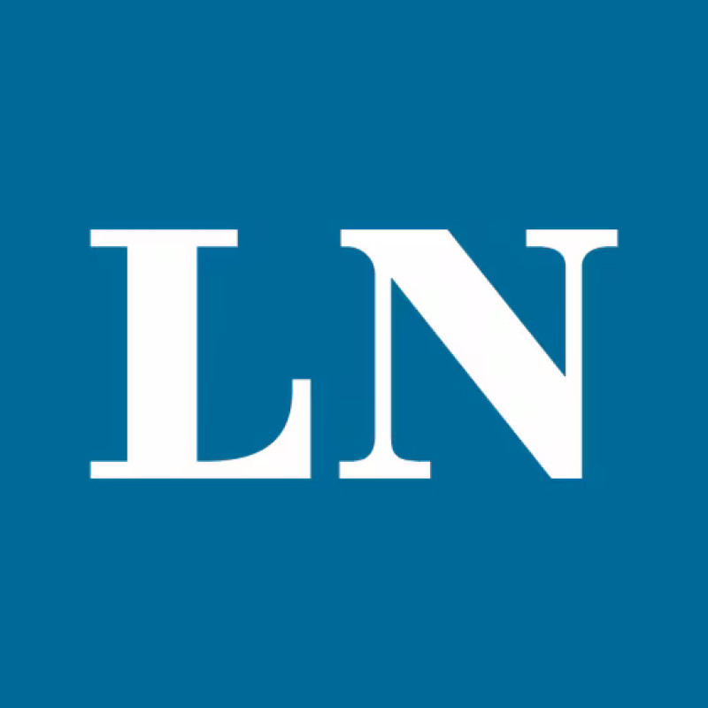 La Nacion logo
