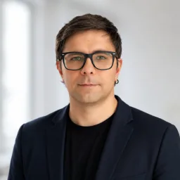 Vladimir Arefev photo