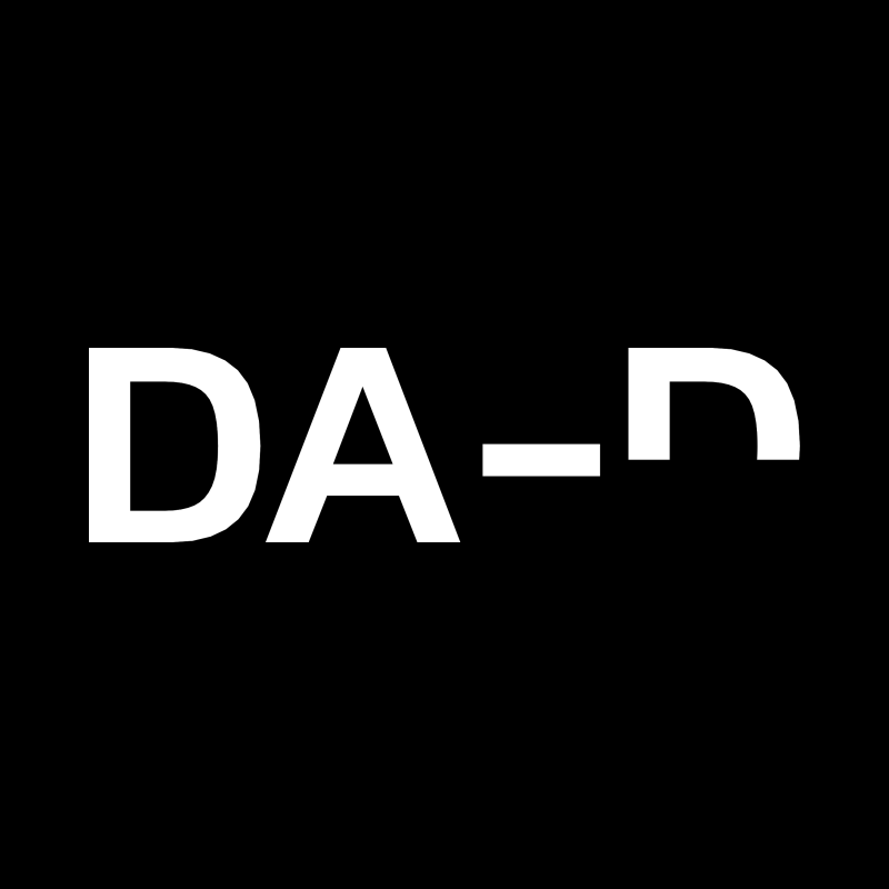 Da Desk logo
