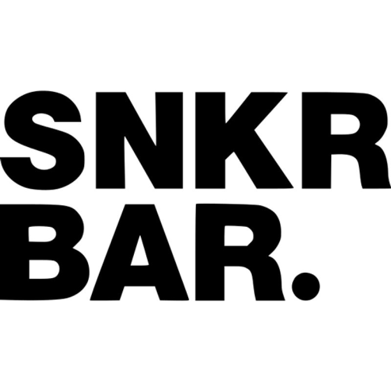 Sneakers logo