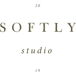 Softly Studio logo