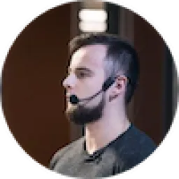 Vadim Drobinin - Founder & iOS Engineer logo