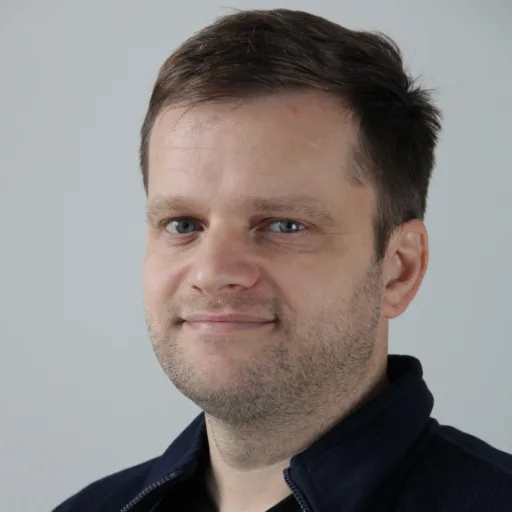 Nikola M.